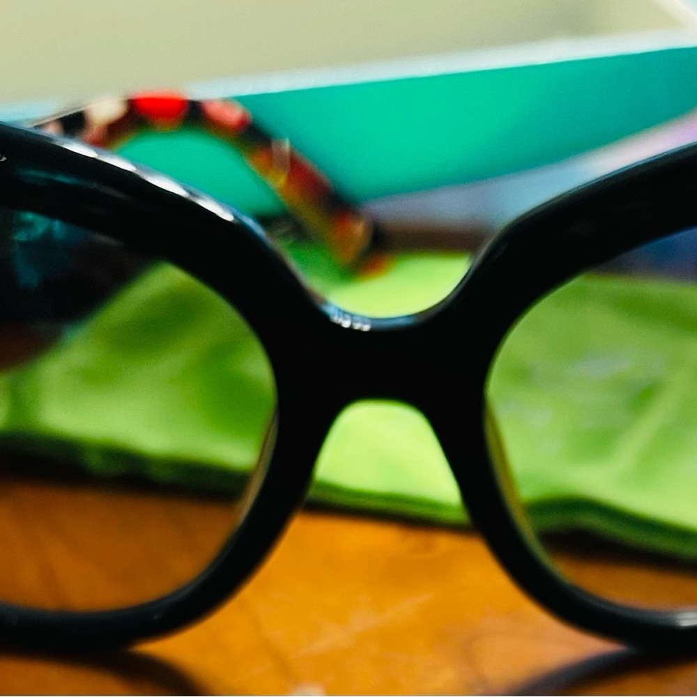 Kate Spade Sunglasses - Picture 6 of 8